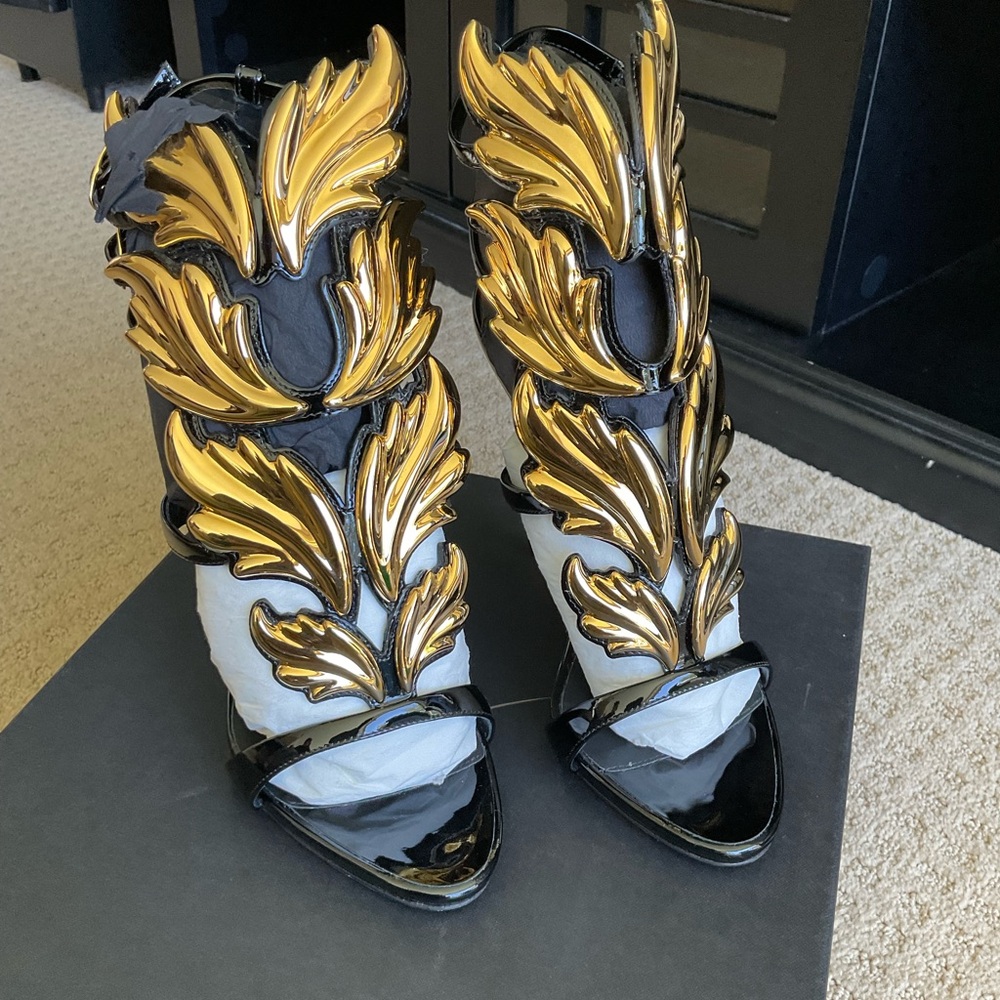 Giuseppe Zanotti Wing Strappy Sandal